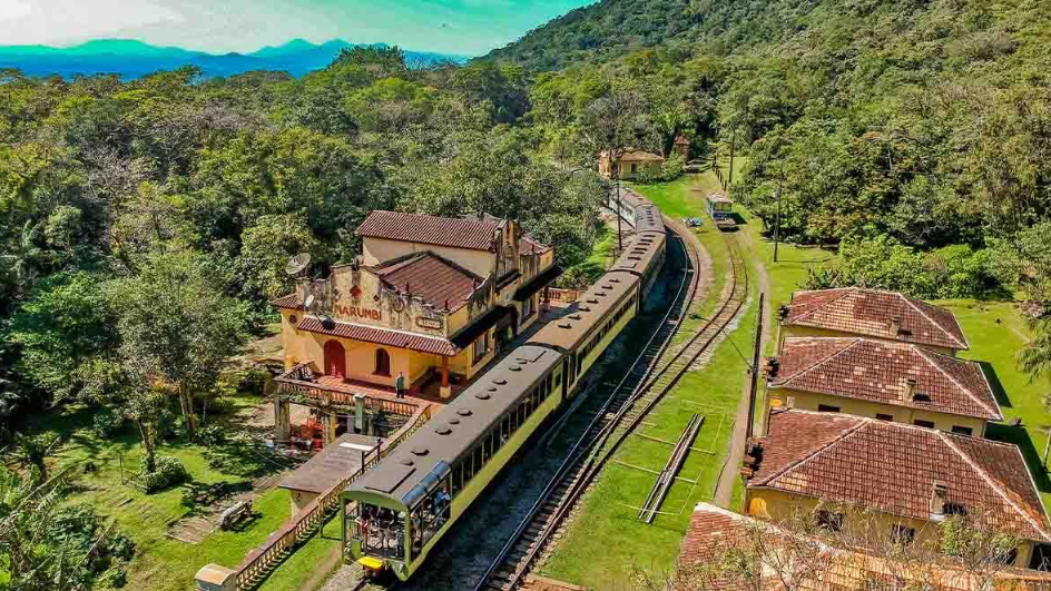 Descubra Curitiba e Morretes com a Lituânia Turismo SC